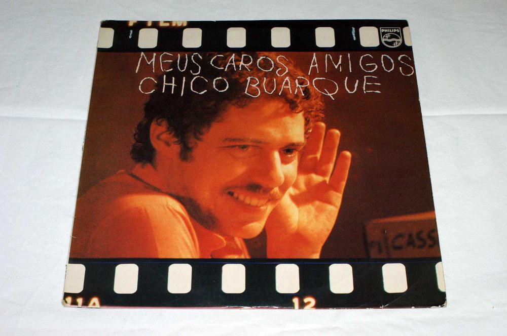 2 álbuns Chico Buarque - Meus Caros Amigos + de Hollanda (MPB)