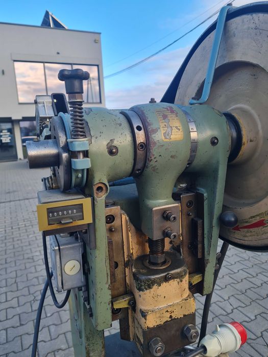 Prasa mimośrodowa Beutler