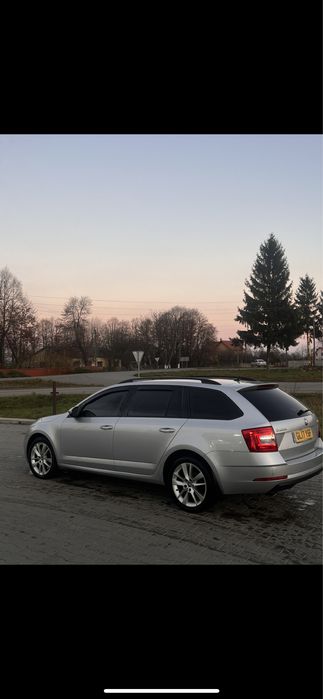 Skoda octavia A7 rest