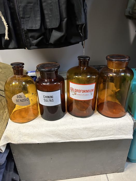 Бутли стеклянные 20л,10л,5л