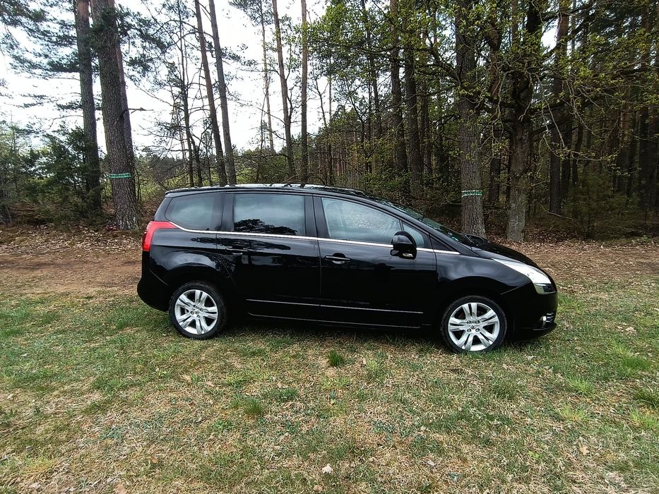 Peugeot 5008 2010r. 2.0 HDi