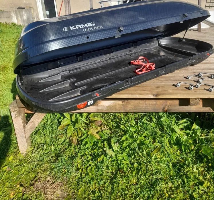 Mala Tejadilho Marca Kamei - ótimo estado