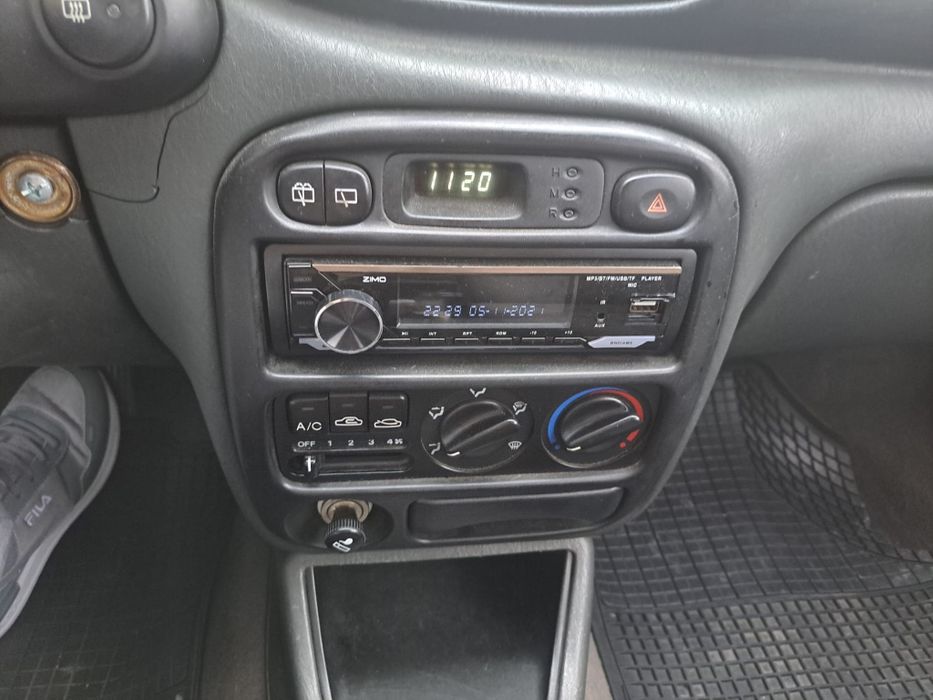 Vendo veículo usado