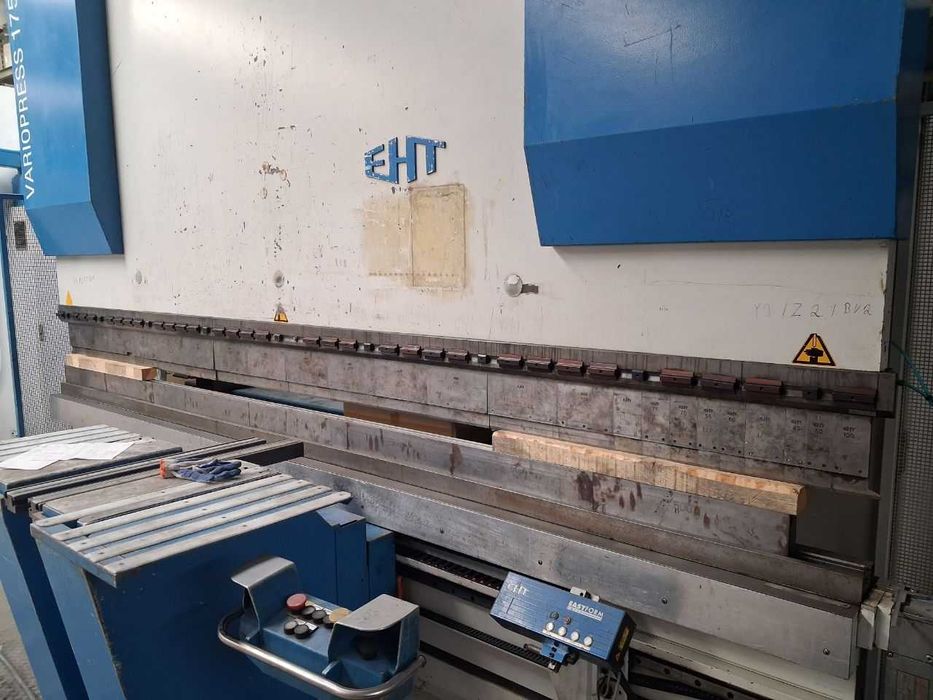 Prasa krawędziowa  EHT /Trumpf   4m/175T
