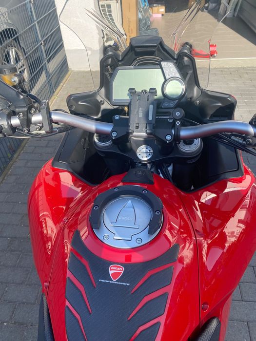 Ducati Multistrada 1200S