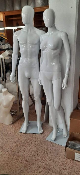 Manequins de Crianças  e  Adultos