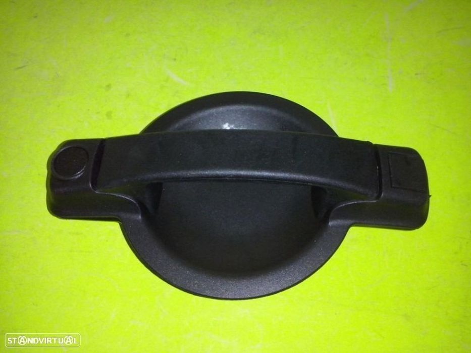 Puxador porta lateral esquerda Fiat Doblo NOVO
