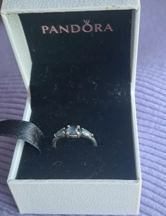 Anel PAndora azul