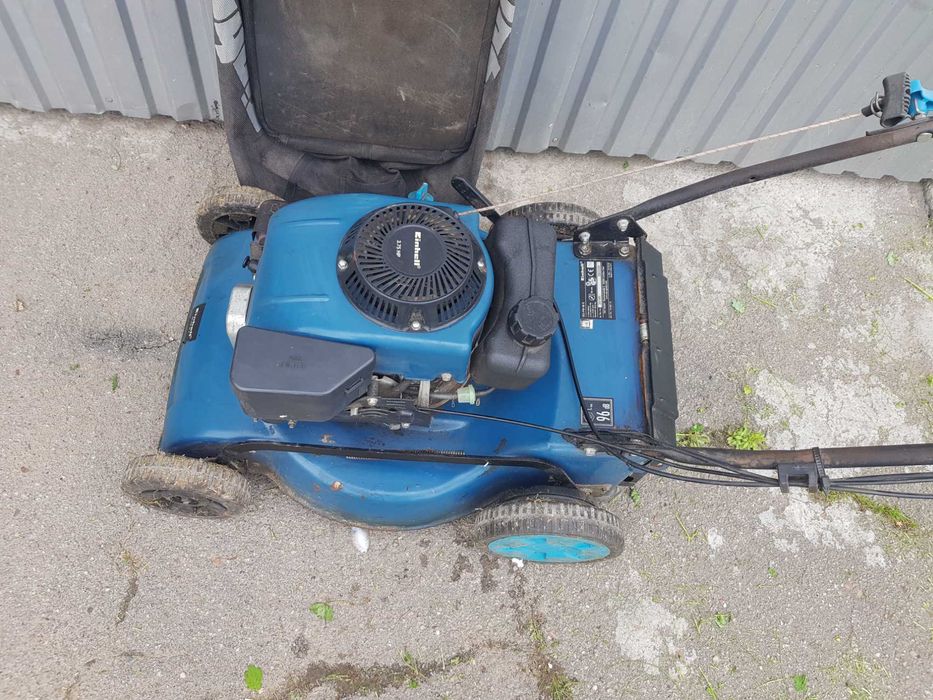 газонокосарка   Einhell( бензин)