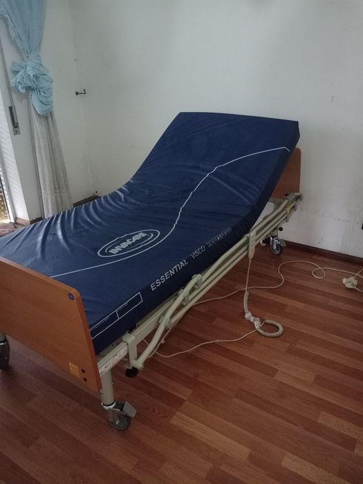 Cama hospitalar elétrica