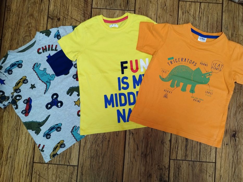 Фірмові футболки на 4-5 років