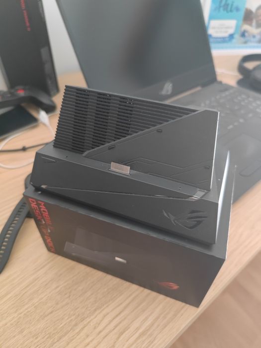 Mobile Desktop Dock II  ASUS  ROG Phone II