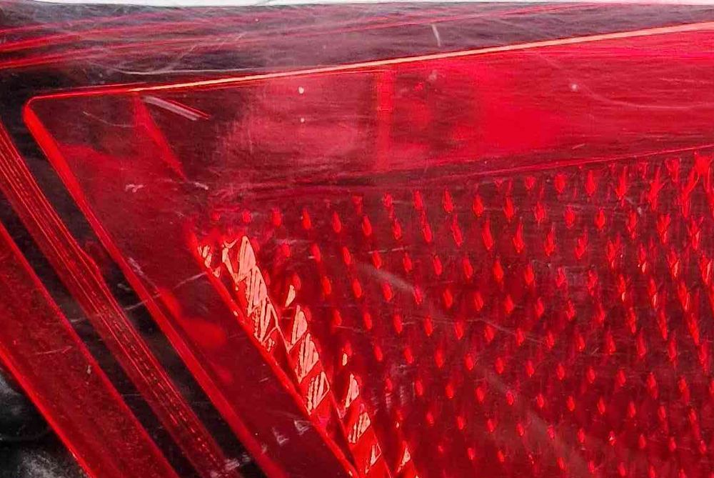 Farolim da Mala Direito NISSAN QASHQAI II (J11, J11_) ano 2014
