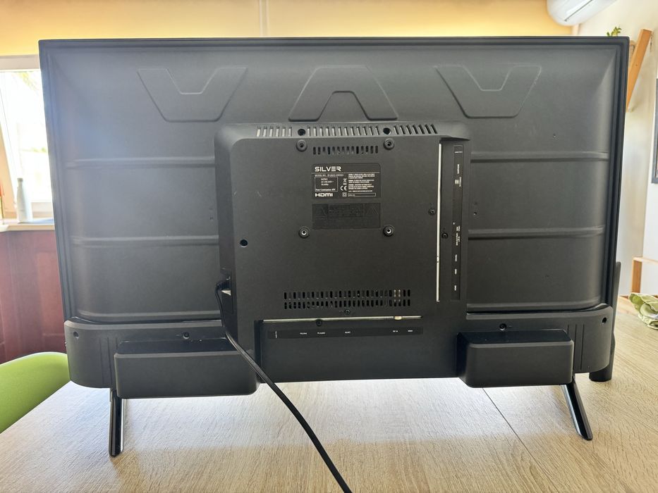 TV 32 polegadas em ótimo estado