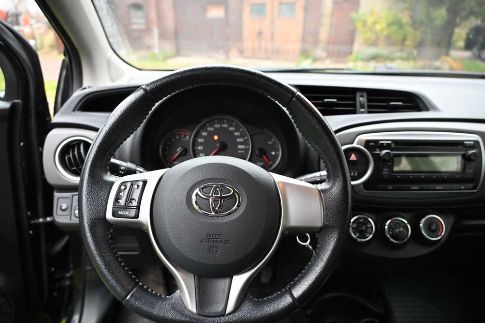 Toyota Yaris 1.0 + LPG