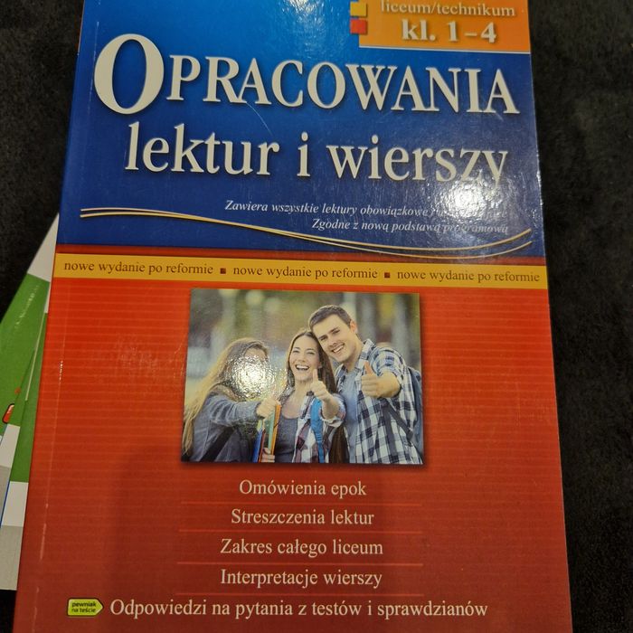 Opracowania lektur i wierszy.