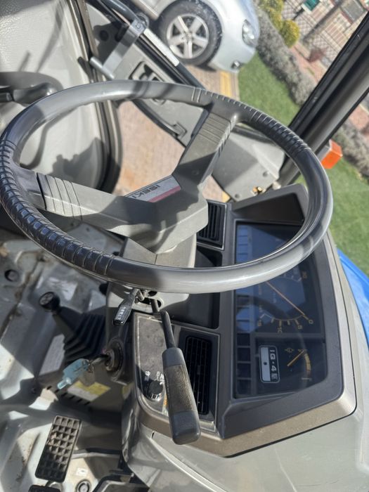 Ісекі Iseki трактор Японія