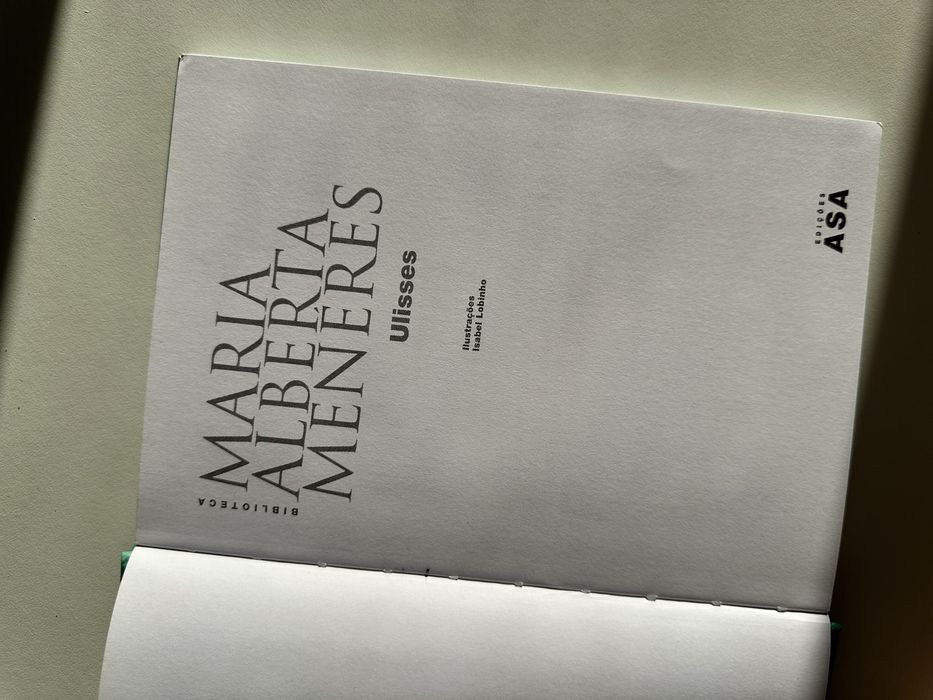 Livro Ulisses - Maria Alberta Meneres
