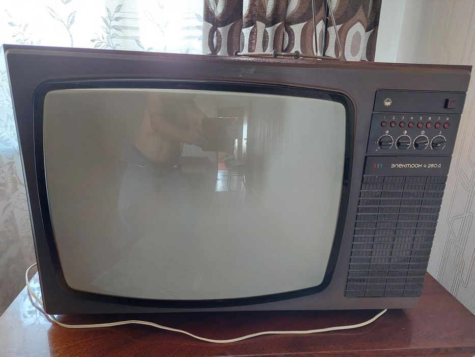 Samsung 32" smart 5500.