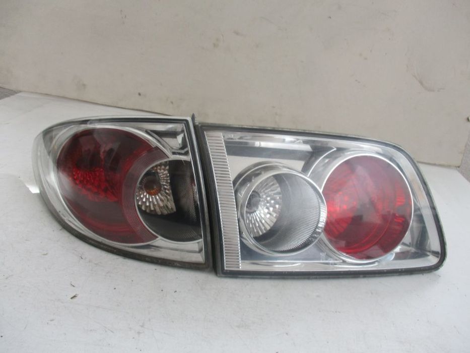 Farol Farolim Tras Mazda 6 Esquerdo