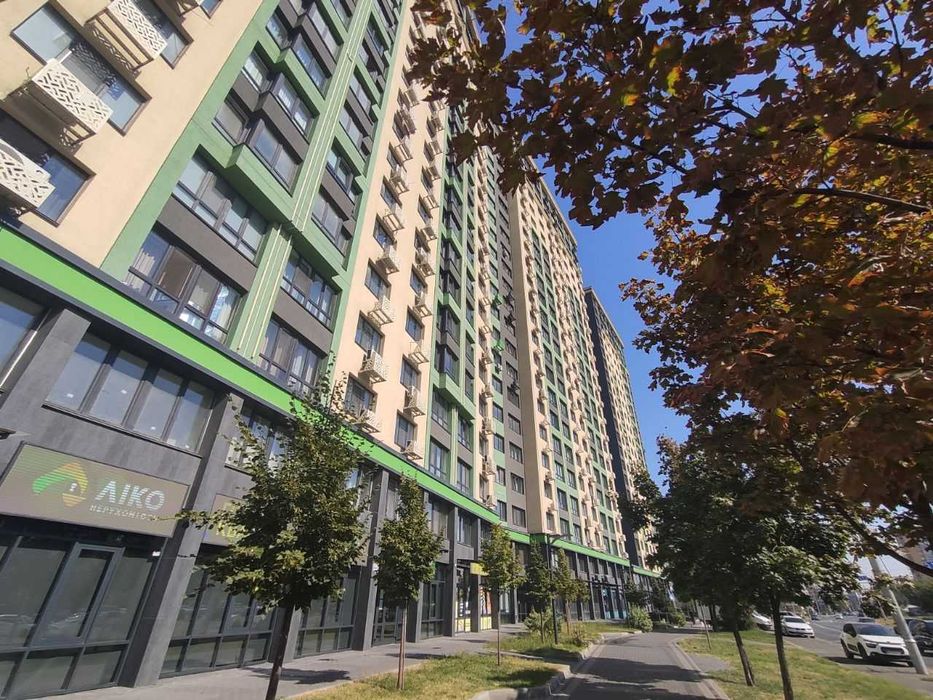 Фасад 67м. вул Максимовича 32 (ЖК LIKO-GRAD Perfect Town). Без комісії