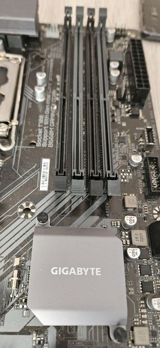 Płyta główna gigabyte B660M gaming x ddr4