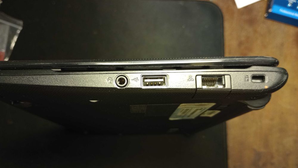 Нетбук Asus Eee PC X 101CH