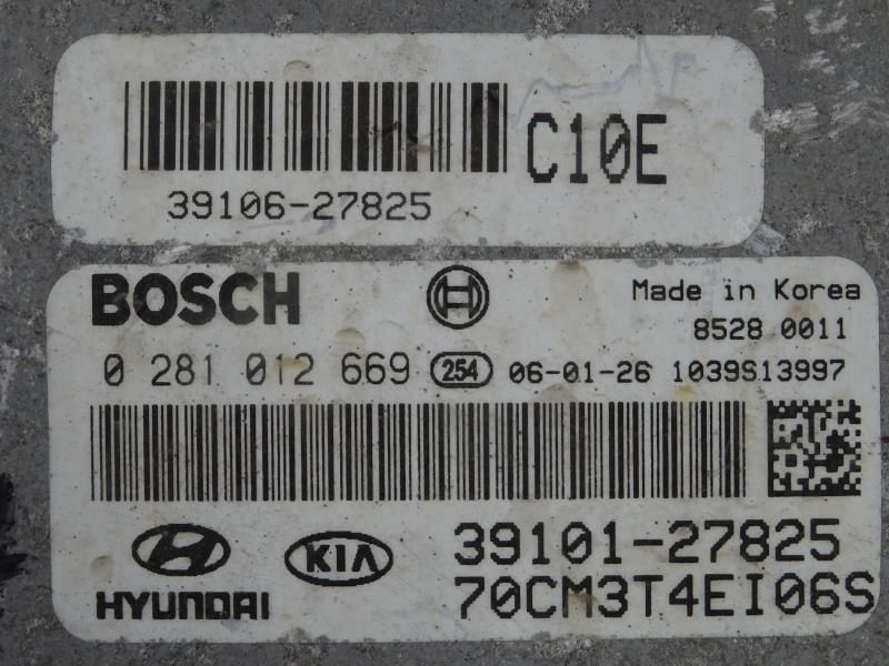 Centralina motor / ECU HYUNDAI Santa Fé II (CM)