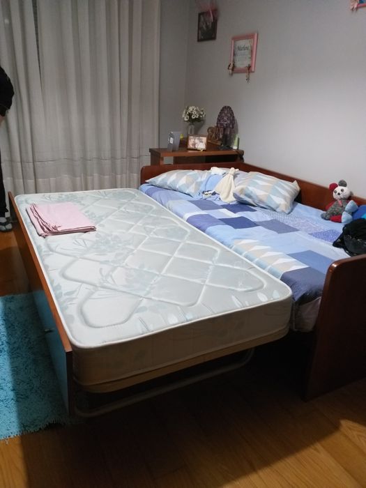 Estudio com cama de casal