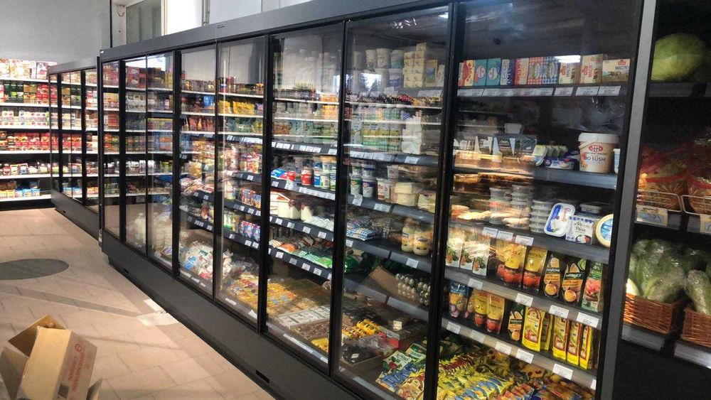 Холодильне обладнання та морозильні ларі - гарантія, наявність, сервіс