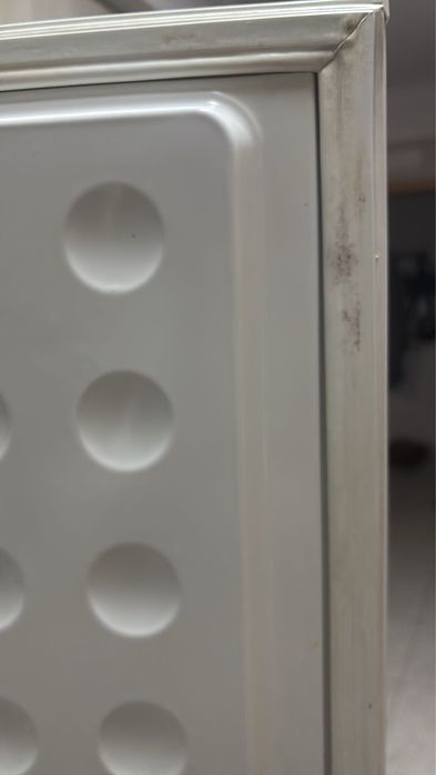 Arca branca em bom estado