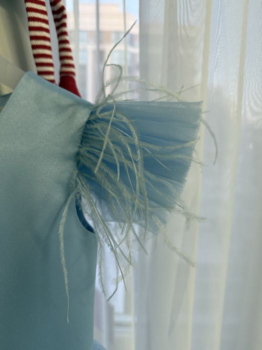 Нарядна пишна сукня 104-110 розмір