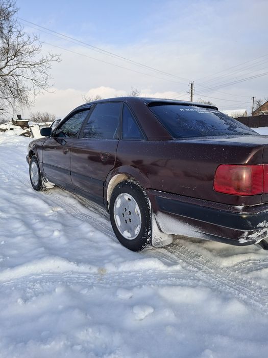 Продам ауді 100с4 кватро