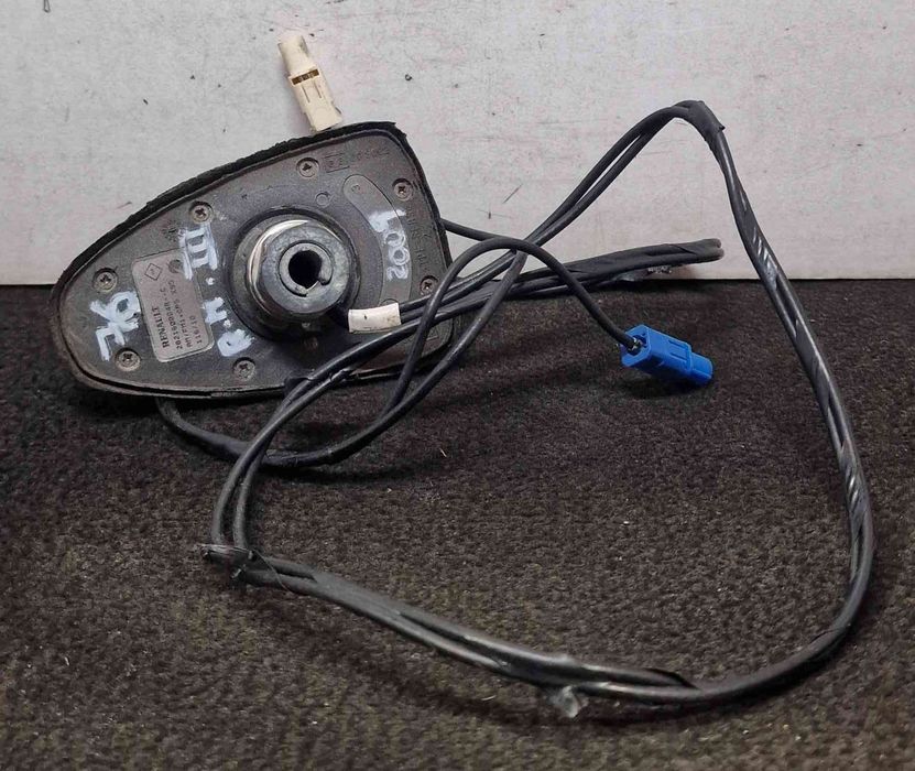 Antena 282160004R - RENAULT MEGANE III Hatchback