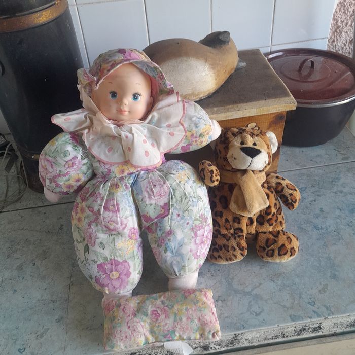 Bonecos uzados bom estado