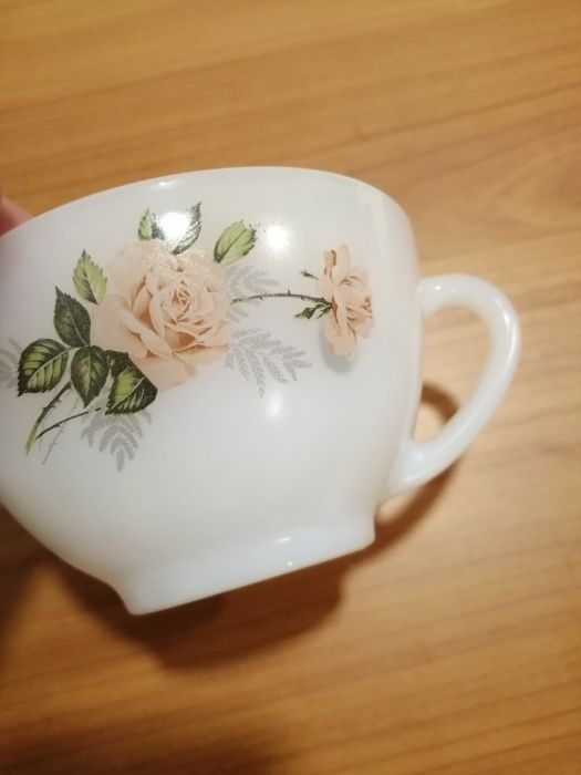6 Canecas / chávenas de porcelana