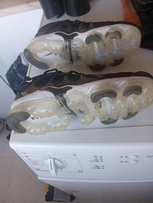 Tênis Nike air vapormax plus
