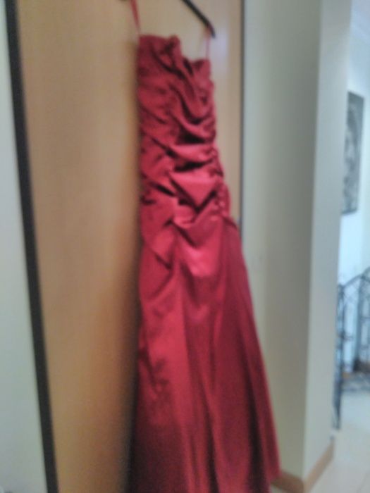 Vestido cerimônia Novo com echarpe