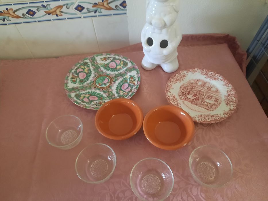 Conjunto  de vários artigos