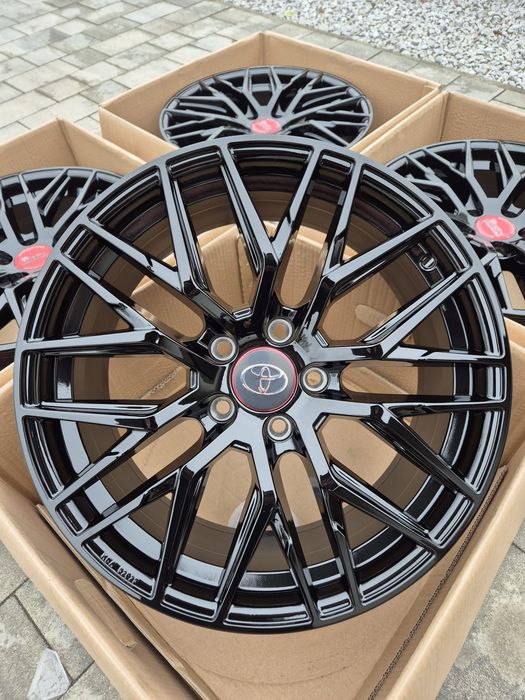 Felgi 17 5x114,3 Kia Renault Hyundai Toyota Nissan Mazda Suzuki Mitsubishi Subaru Honda  | #RS4