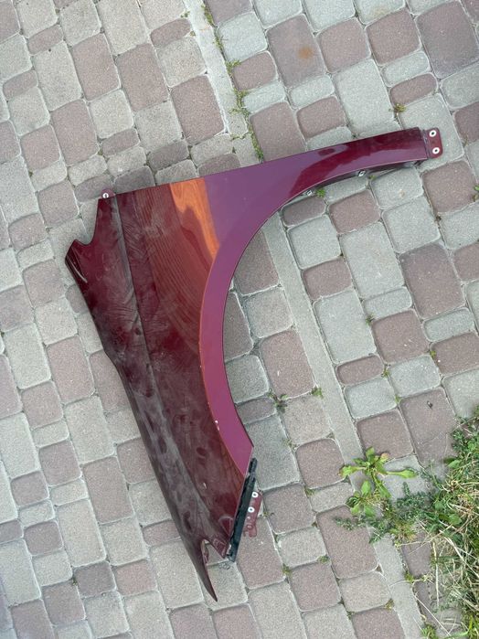 Крило переднє ліве Chrysler Pacifica 16-24 68372877AC