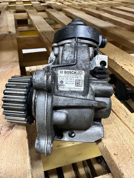 ТНВД Skoda SuperB Octavia. Паливний насос високого тиску Суперб