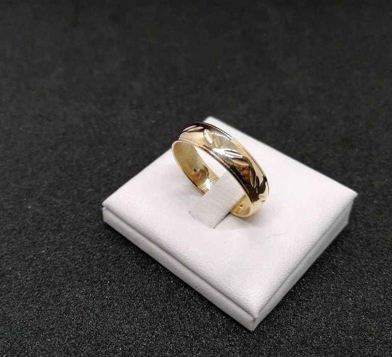 Złota obrączka próby 333 - 5,63g (Rozmiar 27)