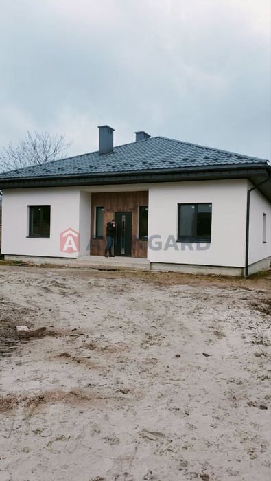 Продаж будинку в с.Зимна Вода