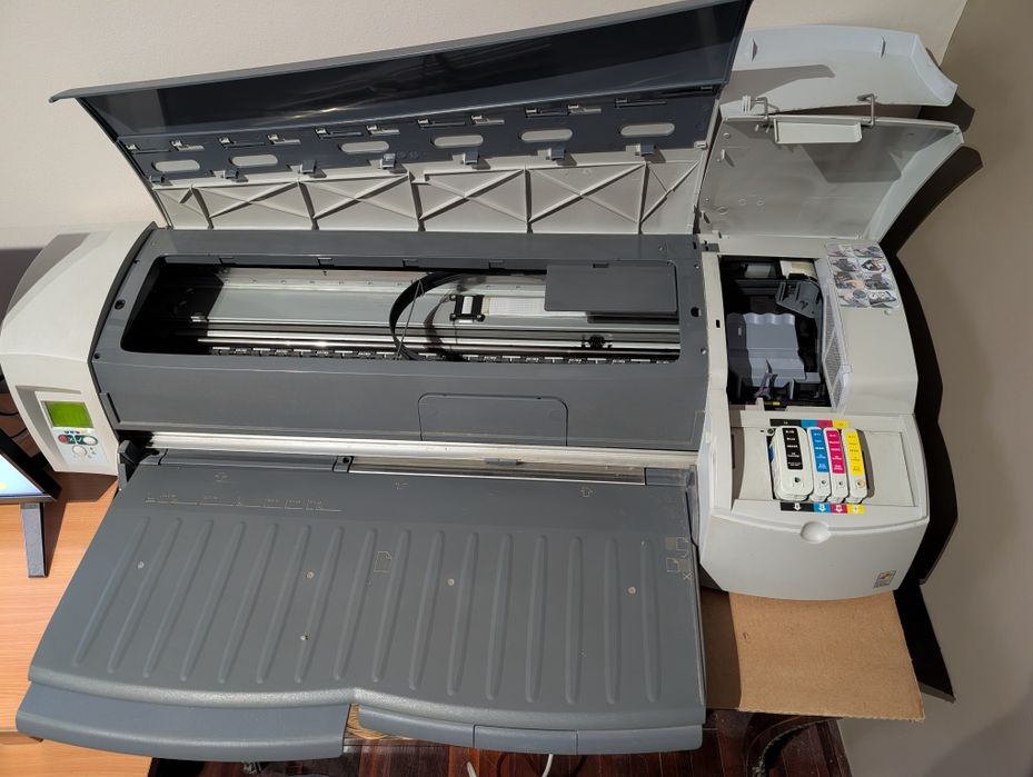 Vendo plotter HpDesignjet 100