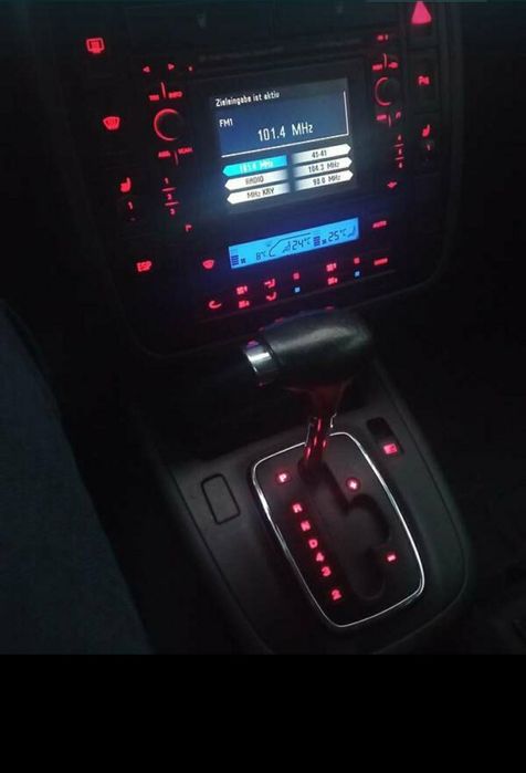 фольксваген Шаран  1.8