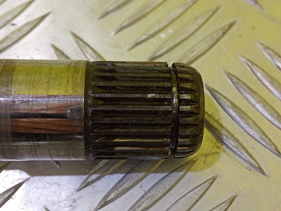 Полуось BMW X5 E70 Піввісь Привідний вал Шрус БМВ Х5 Е70 Розборка е70