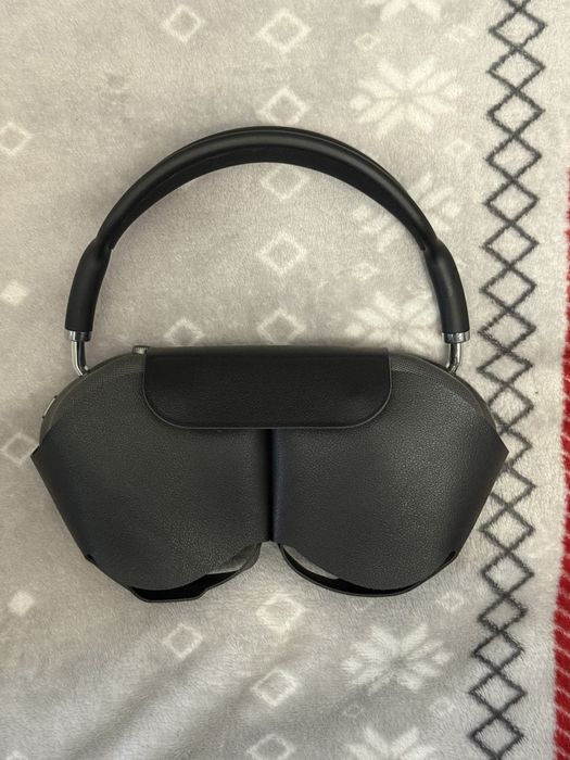 Sluchawki Airpods Max