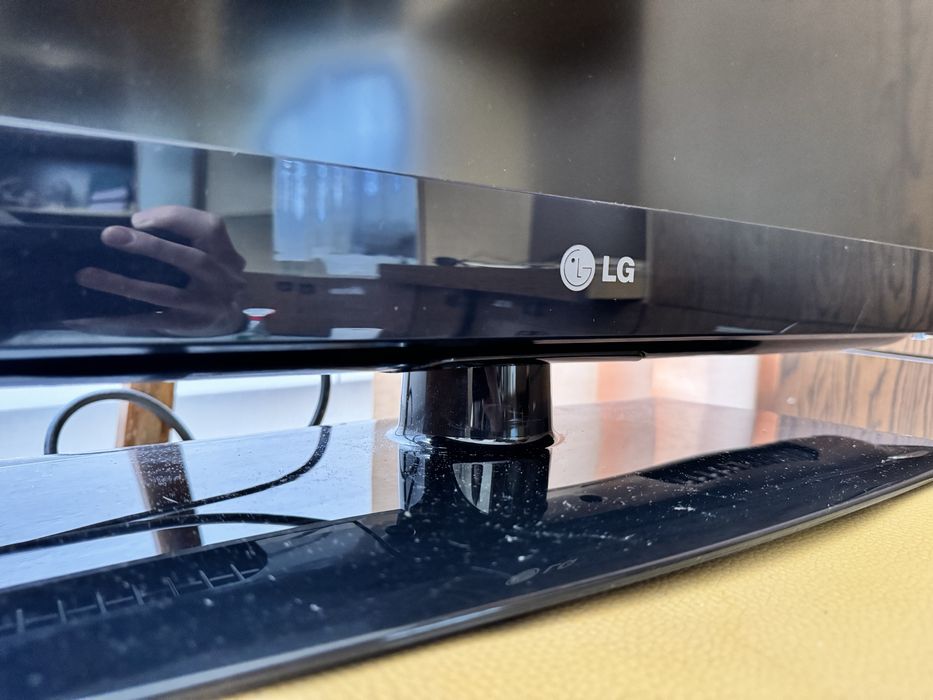 Telewizor LG 32’ z pilotem