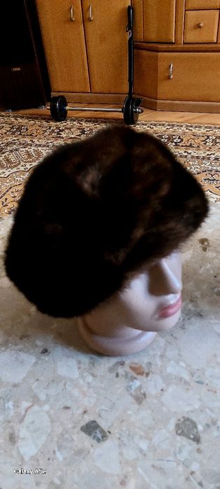 Женские новые меховые шапки пр СССР Тисменница